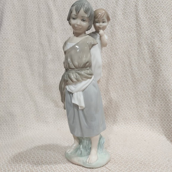 Lladro Other - Vintage Lladro Gypsy and Brother Figurine